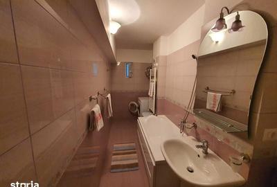 Apartament cu 4 camere în Central - 7