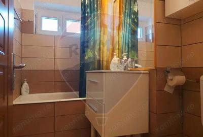 Apartament cu 3 camere de inchiriat in zona Astra! - 8