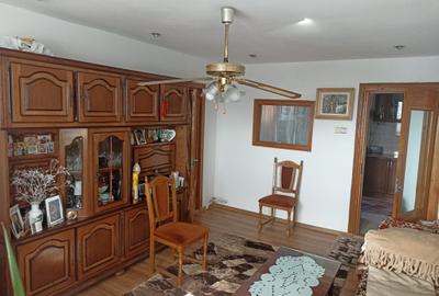 Apartament 2 camere renovat vedere la soare Apartament 2 camere renovat vedere la soare - 9