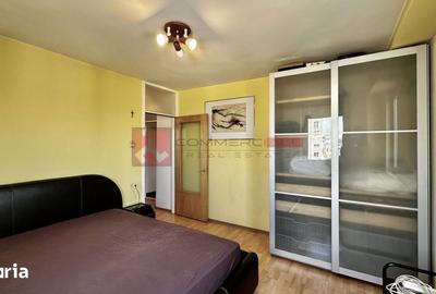 Spațiu comercial, de 90 mp, în Centrul Civic - 3