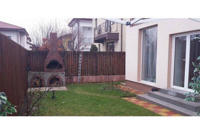 Casă individuală cu 7 camere cu Canalizare în Pipera