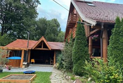 Casă cu 3 camere în Poiana Brașov - 2