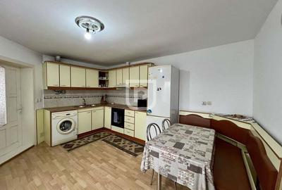 Casa de vacanta spatioasa de vanzare 6 dormitoare in Gura Humorului - 3