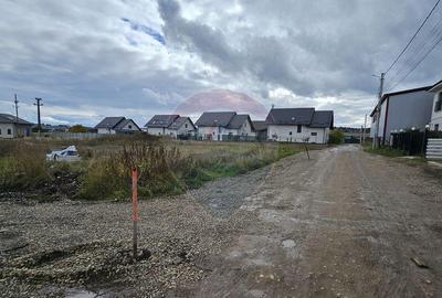 Teren intravilan 720mp Lisaura / Ipotesti, Suceava - 2