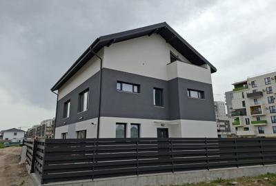 Duplex cu 5 camere în Theodor Pallady