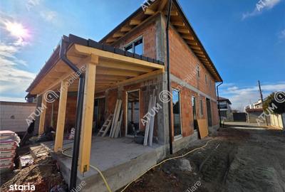 Casă cu 4 camere cu Teren 495 Mp în Tineretului - 12