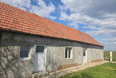 Casă cu 4 camere în Sânmartin - 4