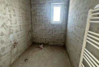 Apartament 3 camere semidecomandat zona Sesu de sus - 3