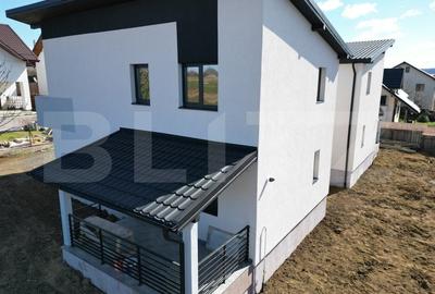 Casa Individuala de vanzare, 3 camere, 88 mp, zona Visani-Iasi