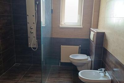 Apartament cu 2 camere decomandat în Unirea - 2
