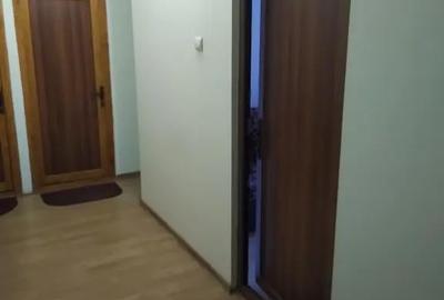 Garsonieră decomandată în Bucium - 2