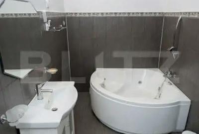 Casă cu 4 camere cu Teren 130 Mp în Gruia - 2