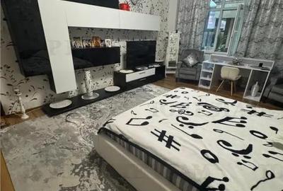 Apartament cu 3 camere decomandat în Central - 8