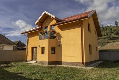Caralita 104, Ciobanus - Casa construita in 2017, pentru tine. - 2
