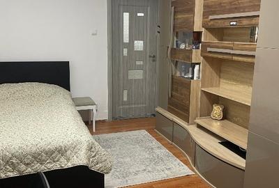 Apartament cu 2 camere decomandat în Titan - 4