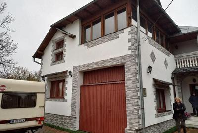 Casă cu 6 camere cu Teren 900 Mp în Pucioasa - 6