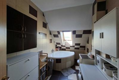Apartament cu 3 camere semidecomandat în Florești - 6