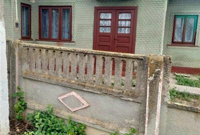 Casă cu 3 camere cu Teren 1400 Mp în Vâlcele - 2