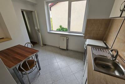 Garsonieră decomandată, mobilată în Păcii - 6