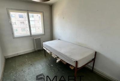 Apartament cu 4 camere decomandat, mobilat în Vasile Aaron - 6