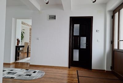 Casă P+M la cheie cu garaj - 6