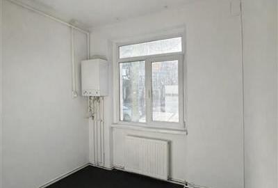 Spatiu vizibil,acces dublu,trafic intens,3 incaperi,flexibil:servicii&comert - 6