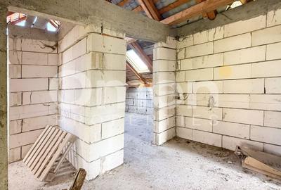 Casă individuală cu 5 camere cu Canalizare în Ocna Șugatag - 13