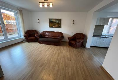 Casă cu 3 camere cu Canalizare în Ștrand - 3