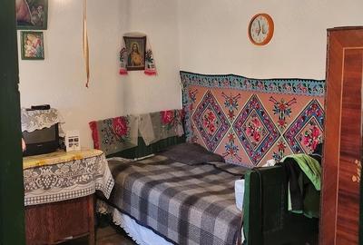 Teren de 1000 mp, în Izvoarele