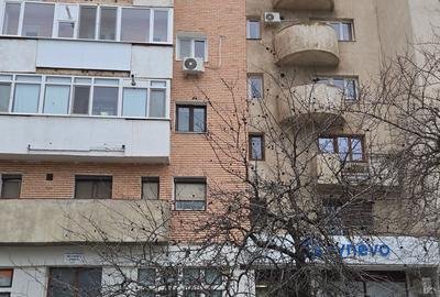 Apartament cu 3 camere decomandat în Central - 2