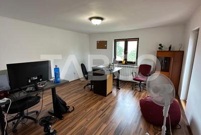 Casa individuala 8 camere curte libera 300mp zona Calea Poplacii Sibiu - 19