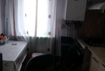 Garsonieră decomandată în Războieni - 4