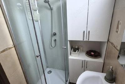 Garsonieră decomandată în Titan - 1