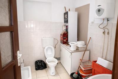 Spatiu Comercial de vanzare - 6