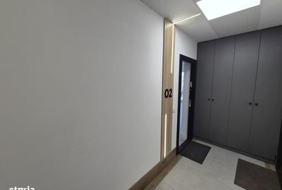 Apartament cu 3 camere în Central - 1