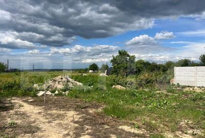 Teren de 500 mp, în Central