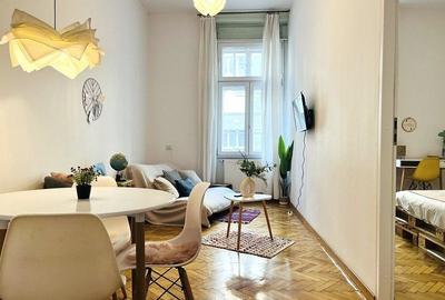 Apartament cu 2 camere semidecomandat, mobilat în Ultracentral