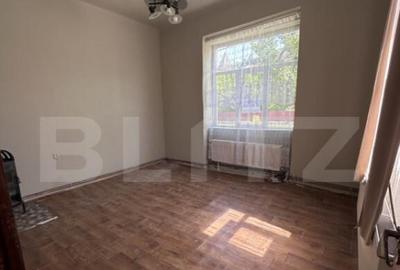 Apartament central, la casa ,posibilitate spatiu comercial - 2
