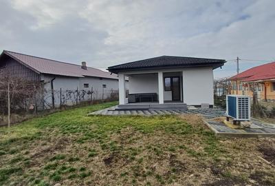 COMANA, Jud.GR, Casa parter, teren 500mp, mutare imediata - 5