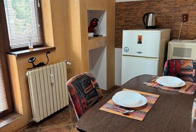Apartament cu 2 camere decomandat în Central - 1