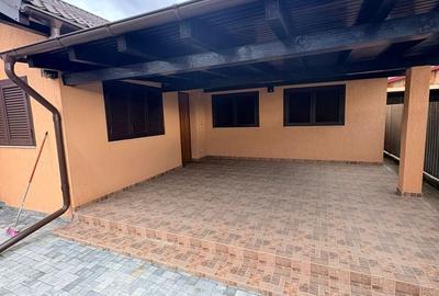 Casă cu 4 camere cu Teren 1326 Mp în Mera - 2