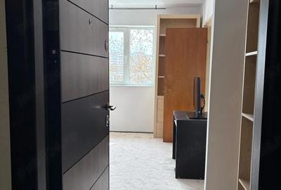 Garsonieră semidecomandată în Teiul Doamnei - 2