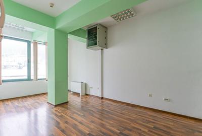 Spațiu comercial, de 194 mp, în Central