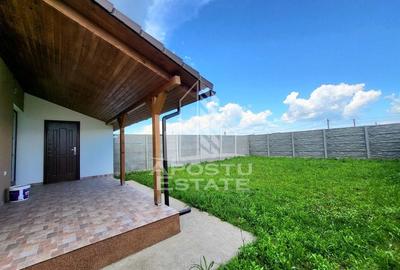 Jumatate de duplex pe parter cu 3 camere si 2 bai, finalizat, Sag
