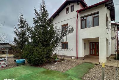 Casă cu 4 camere în Piatra - 20
