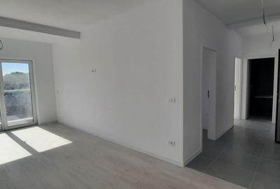 Apartament cu 2 camere decomandat în Torontalului