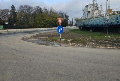 Spațiu comercial, în Central - 3