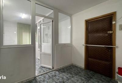 Spațiu comercial, de 64 mp, în Decebal - 1