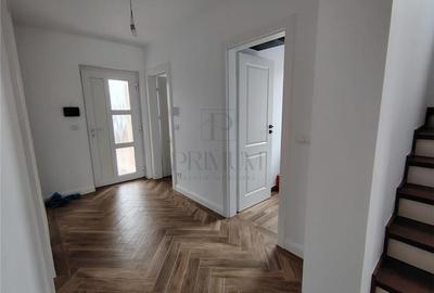 Duplex cu 5 camere cu Canalizare în Moșnița Nouă - 13