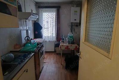 Apartament cu trei camere de vanzare in cartierul Rodnei, Reghin - 4